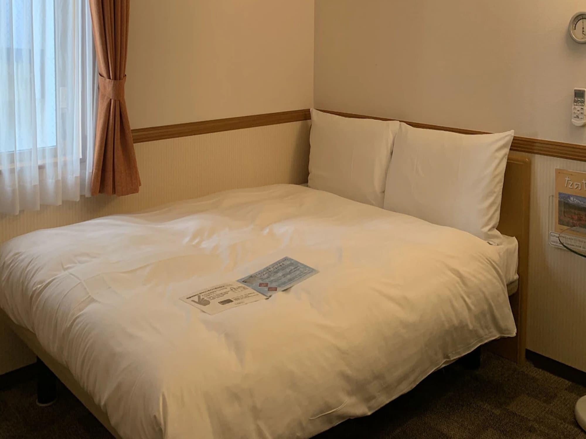 Toyoko Inn Shin-Yokohama Ekimae Shinkan Kültér fotó