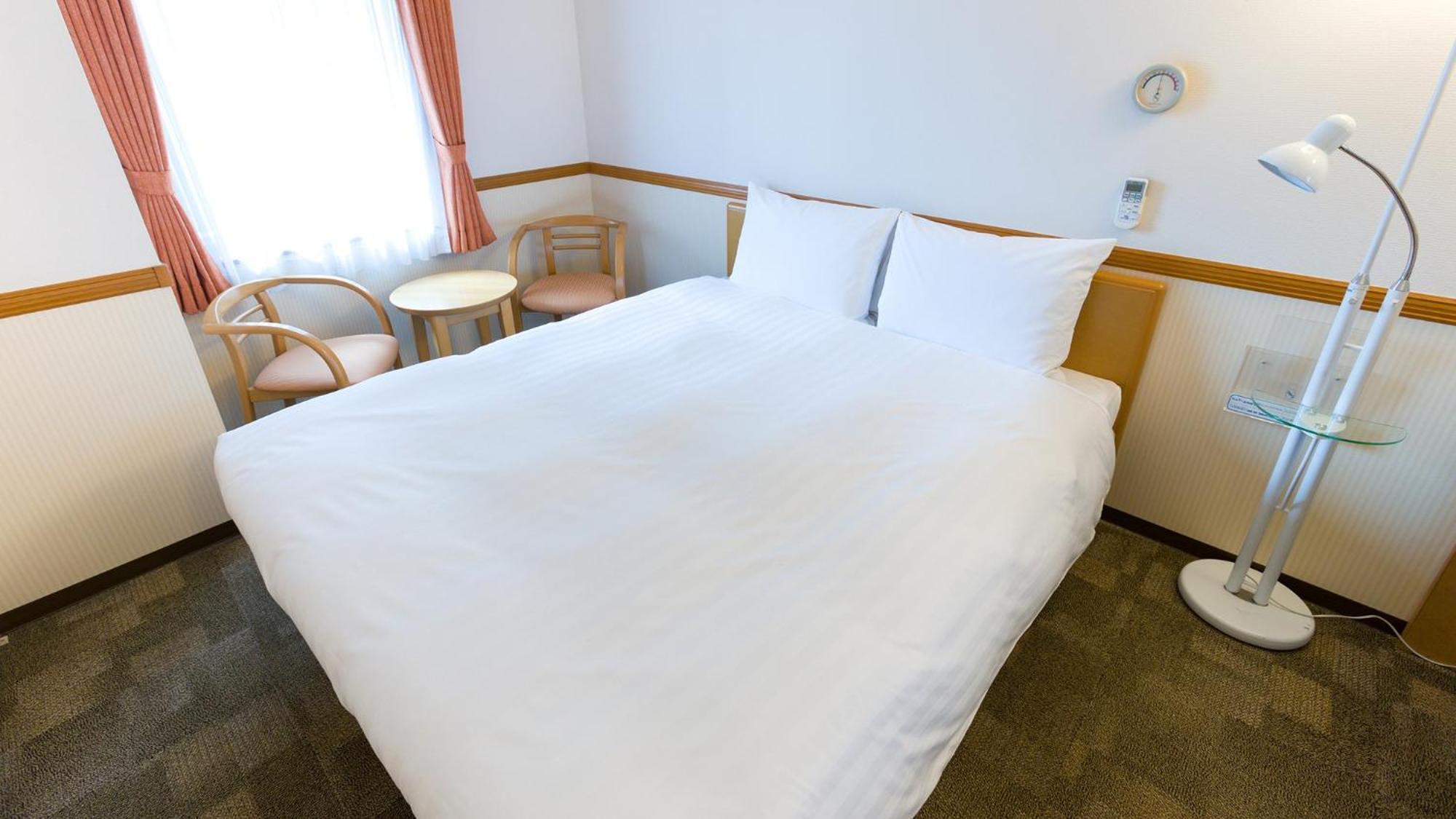 Toyoko Inn Shin-Yokohama Ekimae Shinkan Szoba fotó