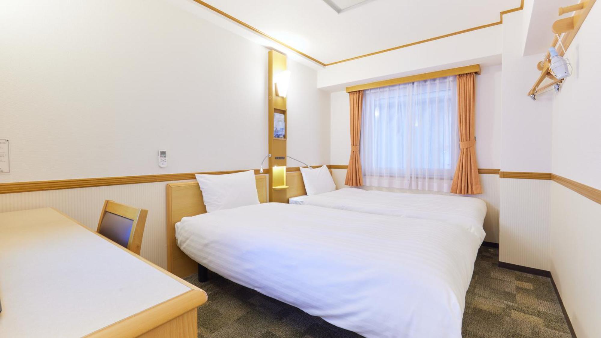 Toyoko Inn Shin-Yokohama Ekimae Shinkan Kültér fotó