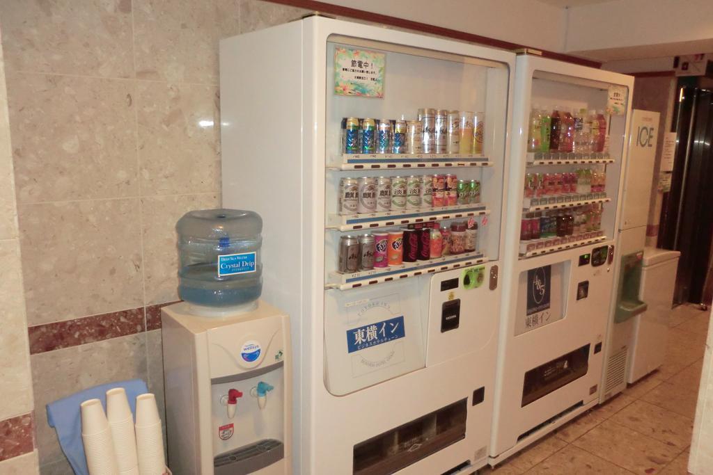 Toyoko Inn Shin-Yokohama Ekimae Shinkan Kültér fotó