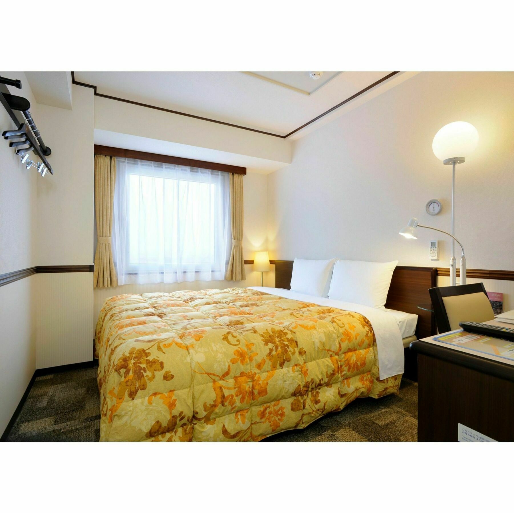 Toyoko Inn Shin-Yokohama Ekimae Shinkan Kültér fotó